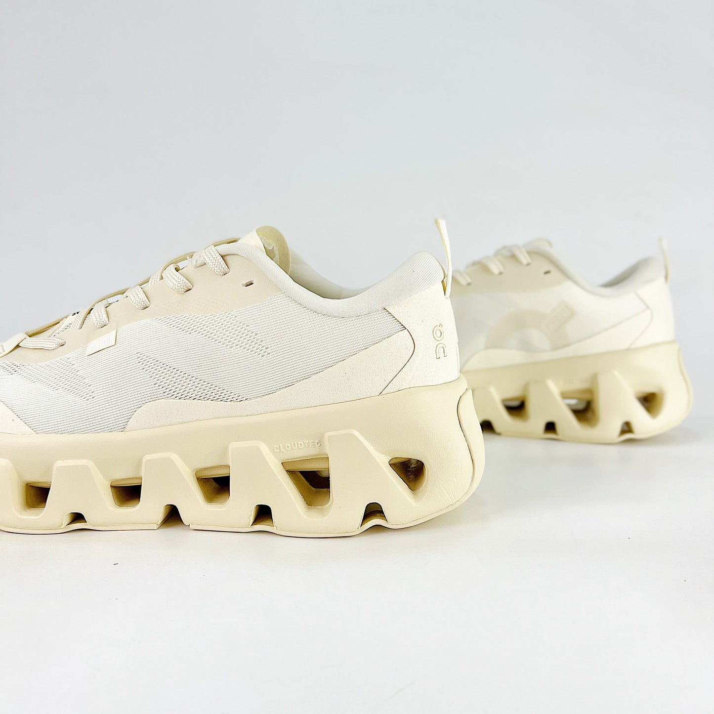 On Cloudswift K-Tech – All Cream Unisex Lightweight Comfortable Durable Lifestyle Sneakers