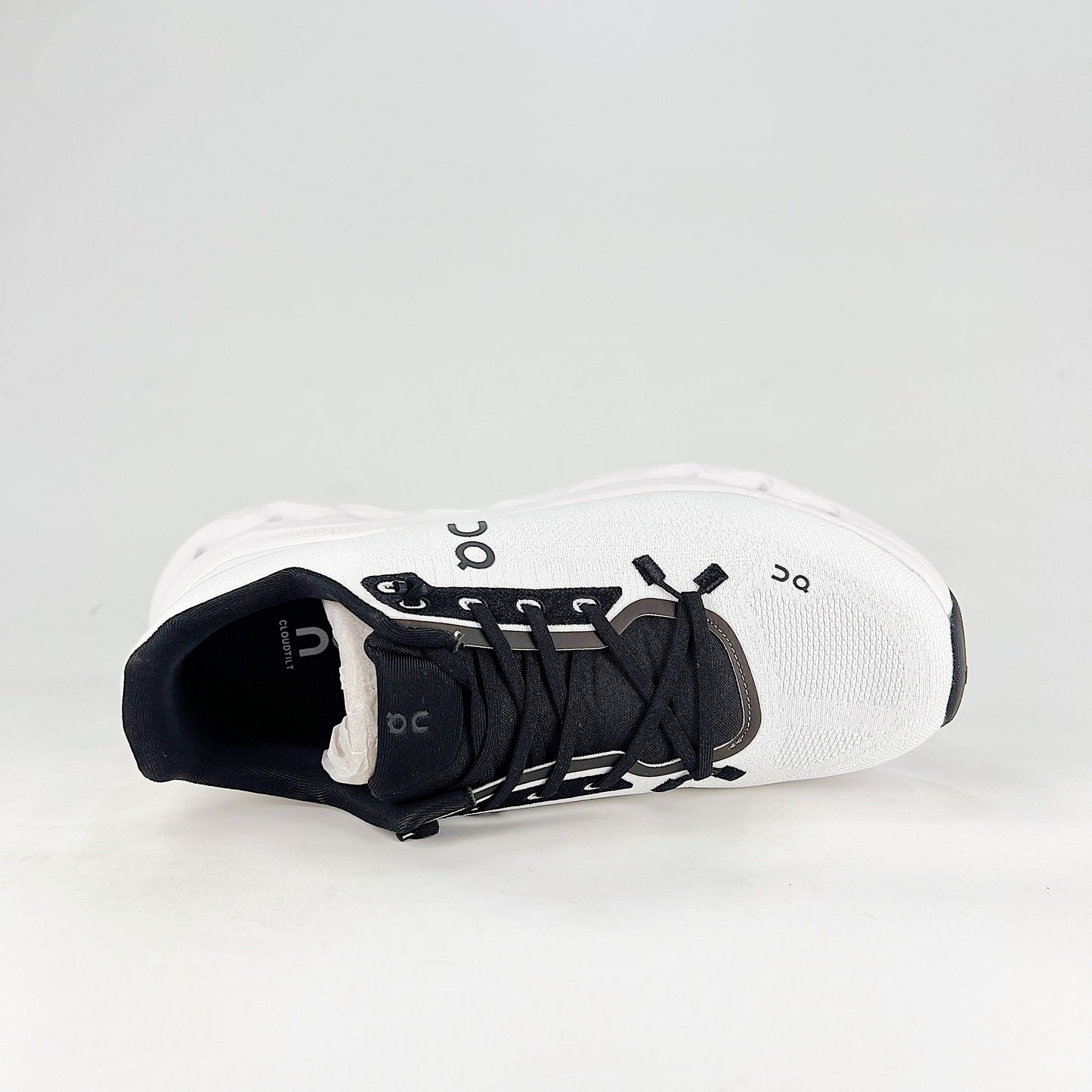 On Running Cloudeclipse – White & Black Unisex High-Performance Road Running Shoes