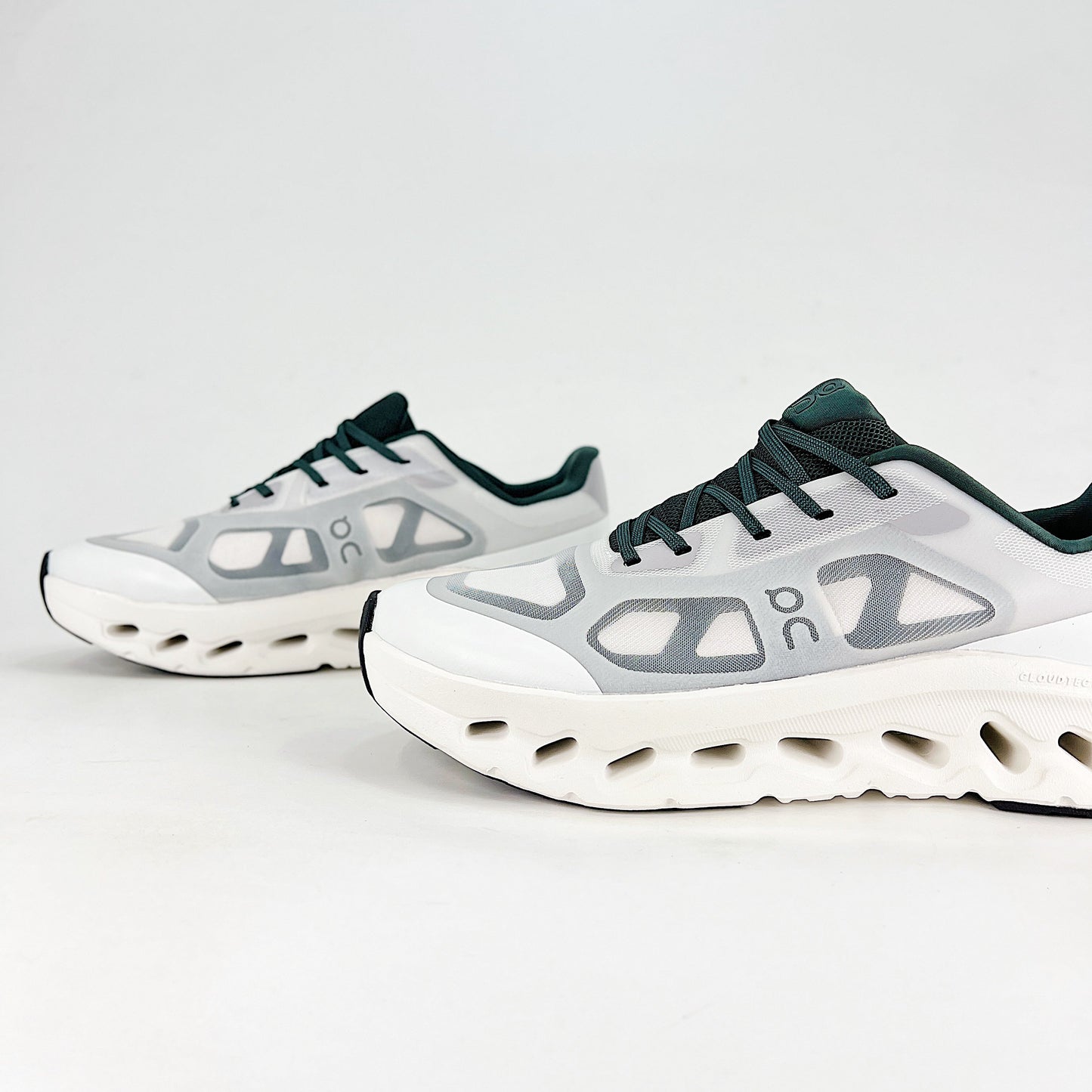 On Cloudtilt Remix – Glacier White & Forest Green Unisex Comfortable Supportive Running & Lifestyle Shoes