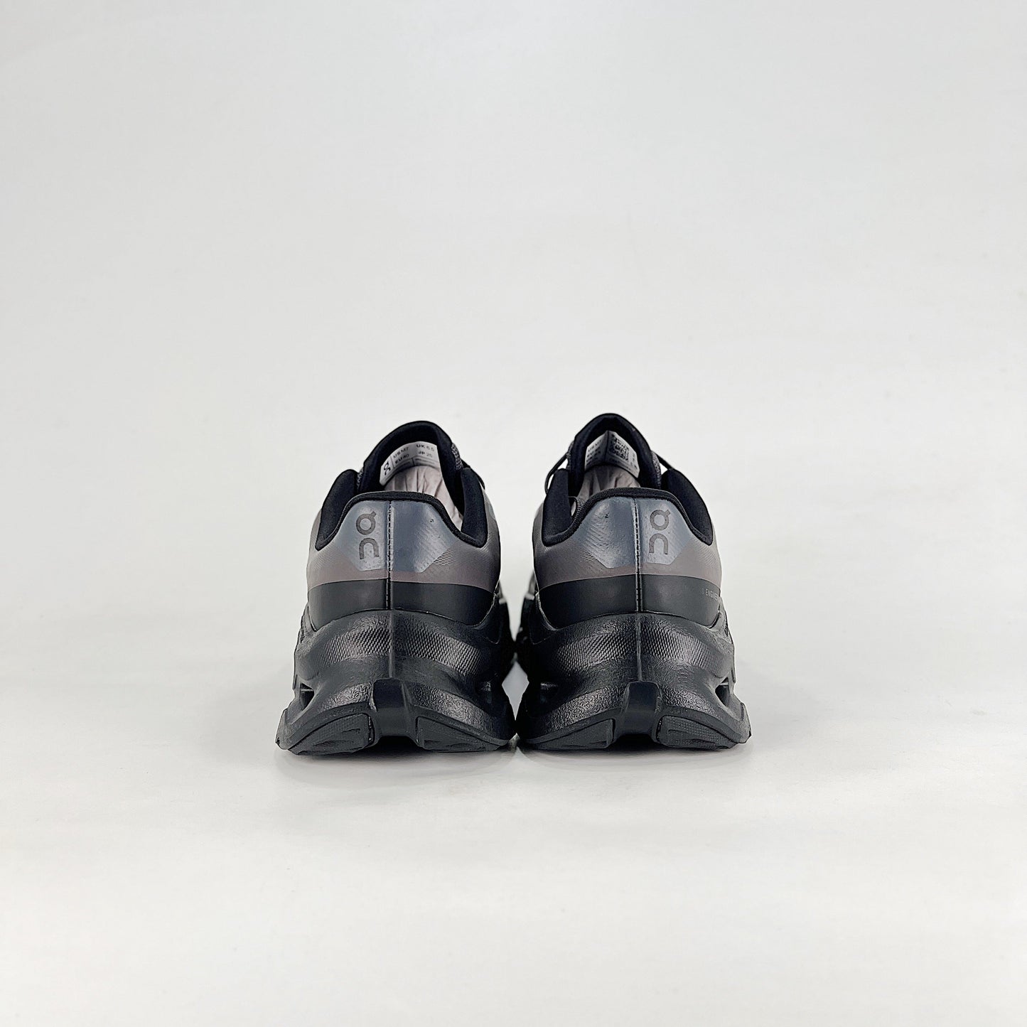 On Cloudtilt Remix – Magnet & Black Unisex Street Running & Lifestyle Shoes