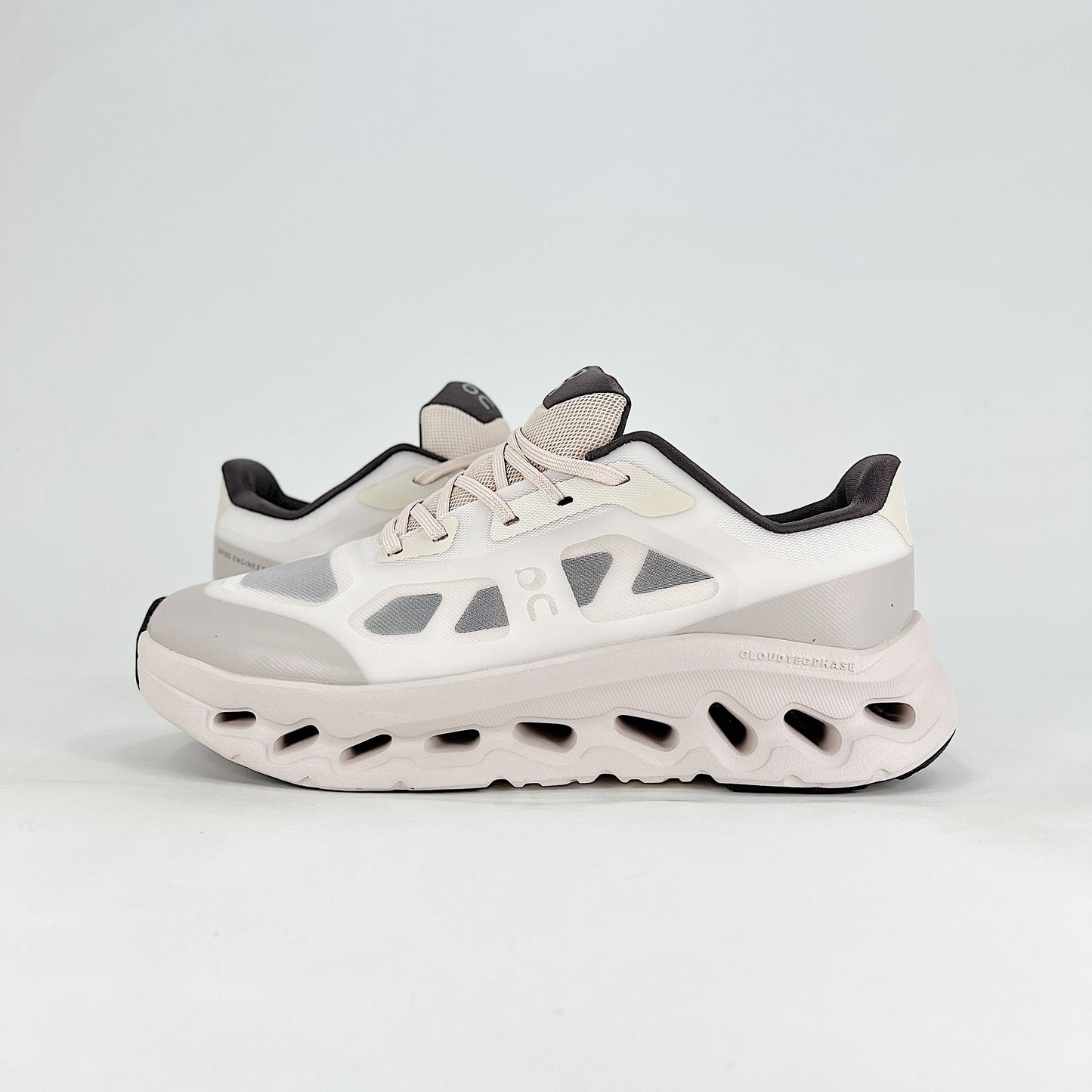 On Cloudtilt Remix – Pearl White & Frost Unisex Comfortable Supportive Running & Lifestyle Shoes