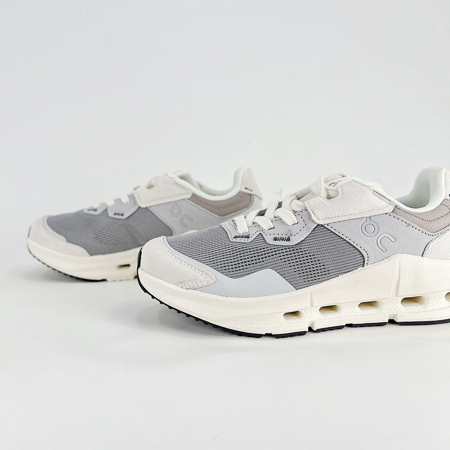 On Cloudnova Form – Steel Grey & Ice Grey Unisex Retro-Inspired Lightweight Comfortable Durable Lifestyle Sneakers