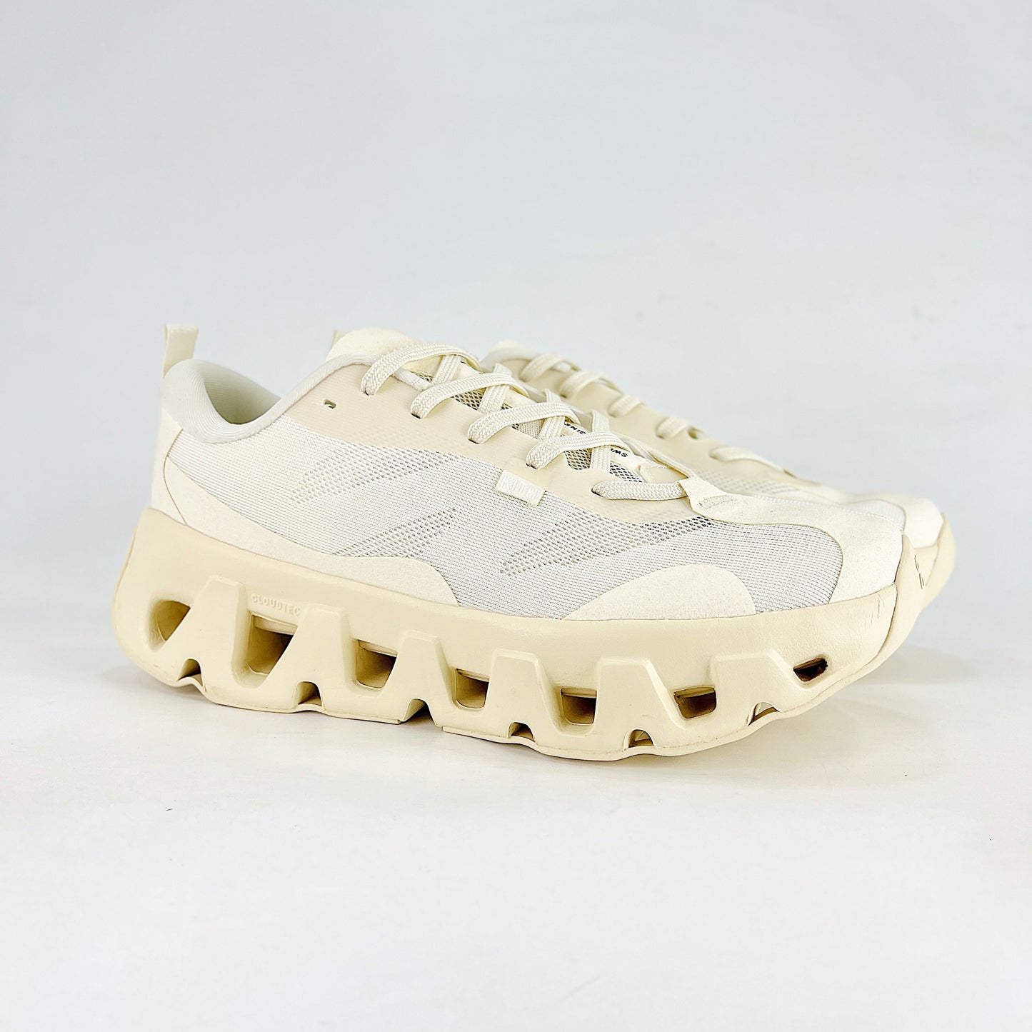 On Cloudswift K-Tech – All Cream Unisex Lightweight Comfortable Durable Lifestyle Sneakers