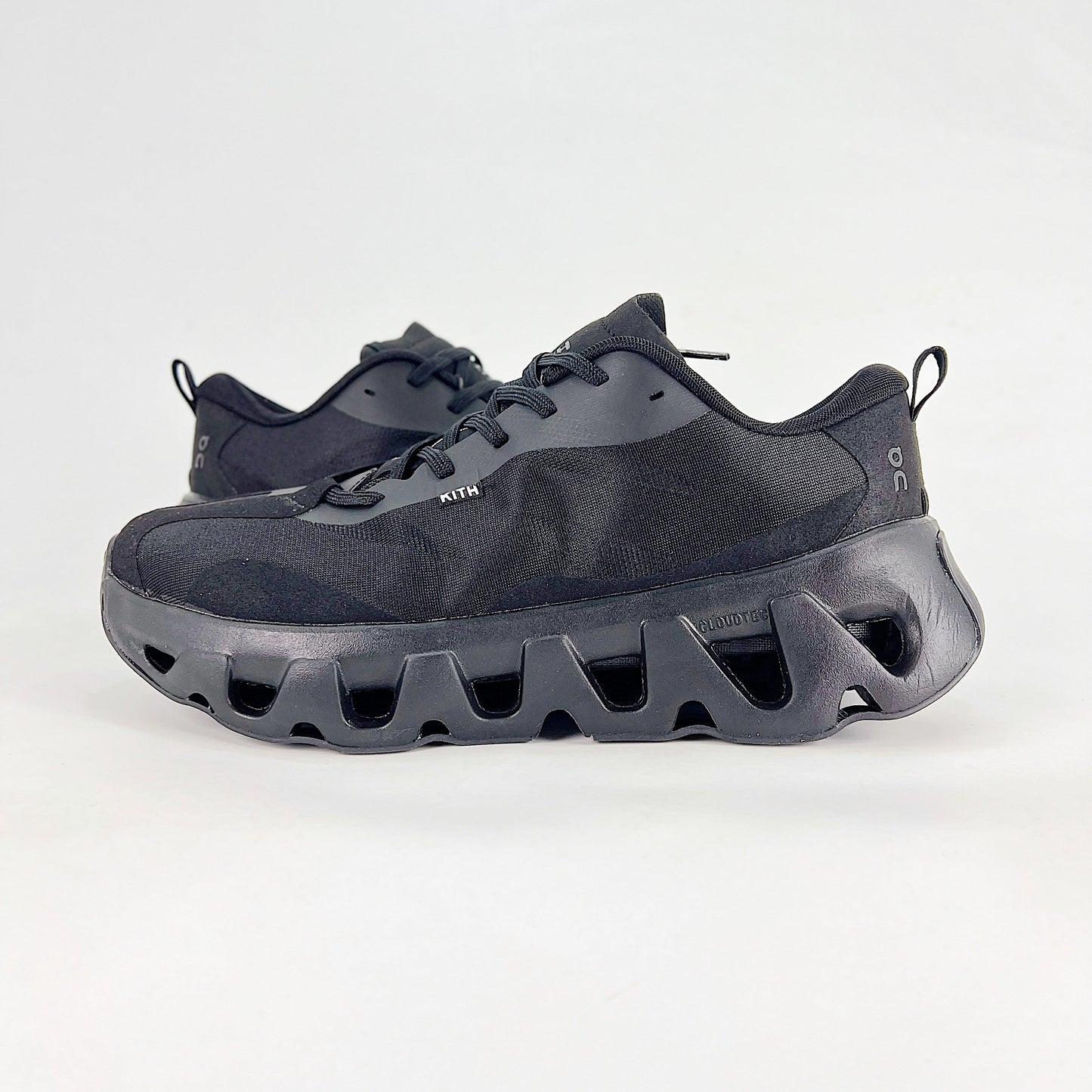 On x Kith Cloudswift – Triple Black Unisex Premium Collaboration Lifestyle Sneakers