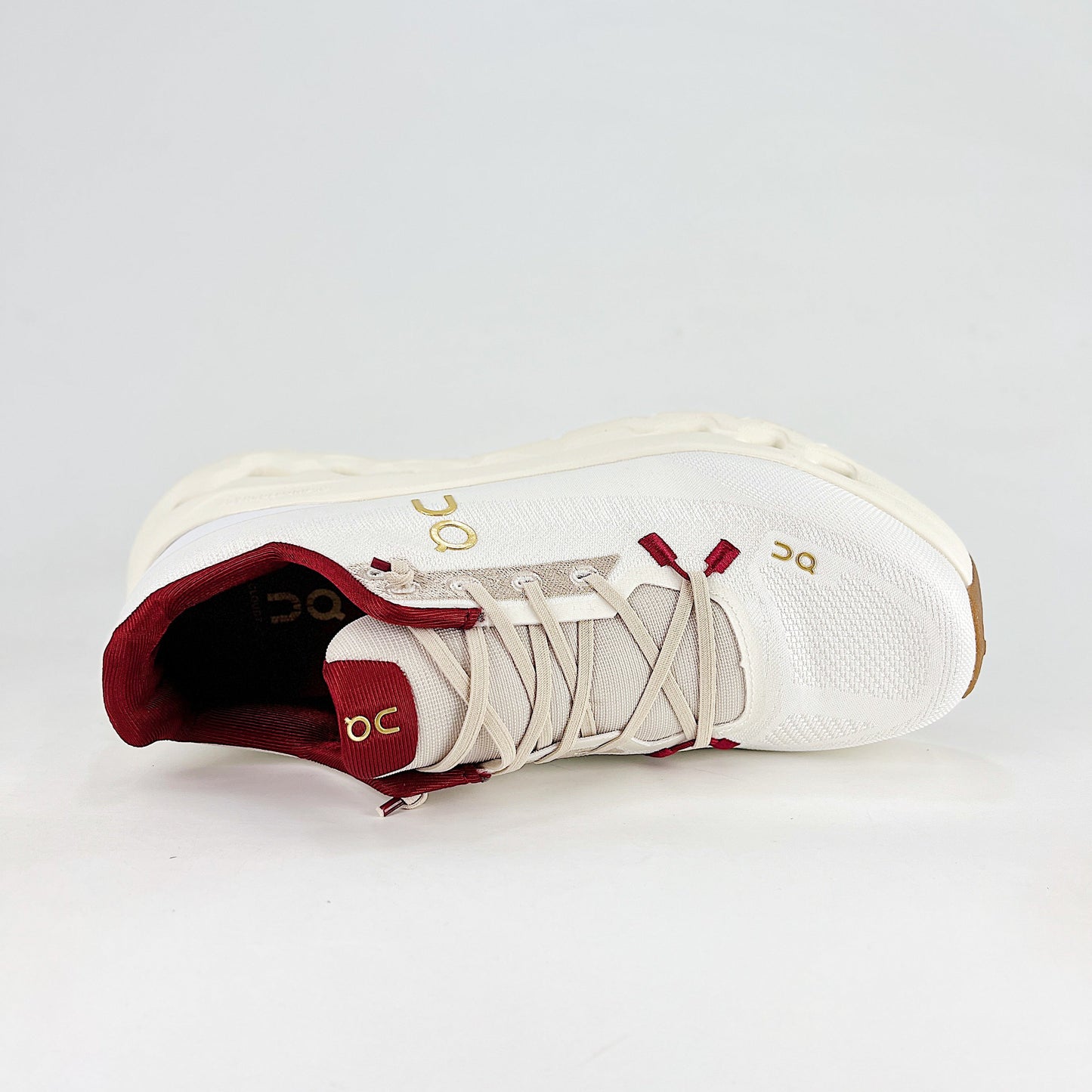 On Running Cloudeclipse – Ivory & Crimson Red Unisex High-Performance Road Running Shoes