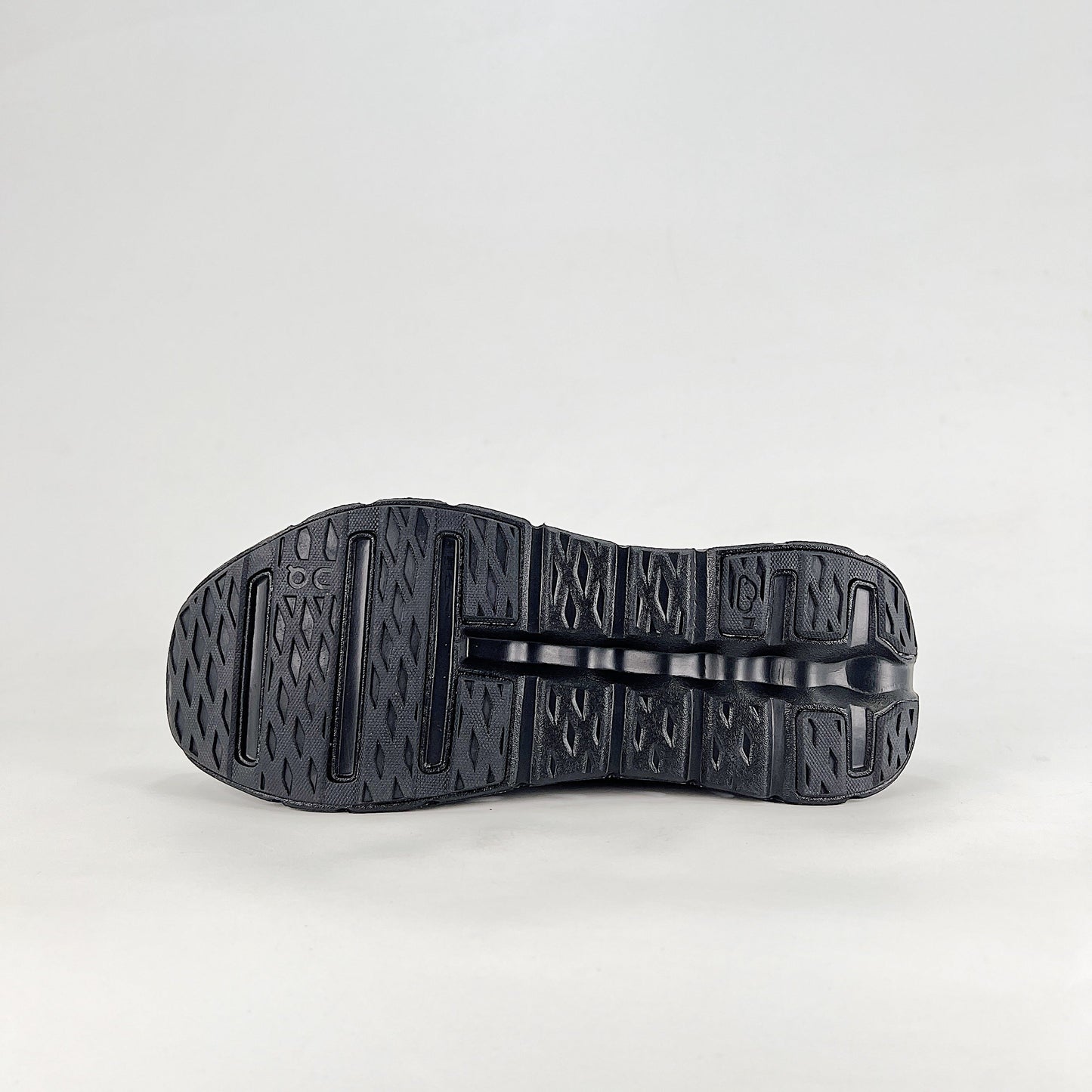 On Cloudtilt Remix – Magnet & Black Unisex Street Running & Lifestyle Shoes