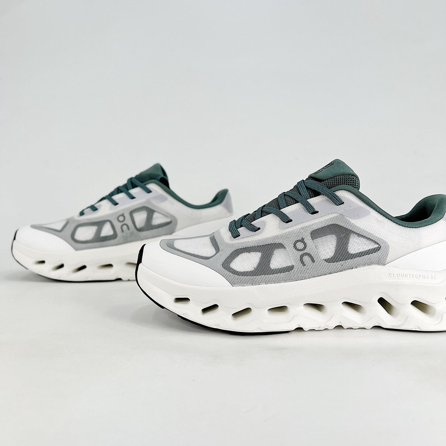On Cloudtilt Remix – Glacier White & Forest Green Unisex Comfortable Supportive Running & Lifestyle Shoes