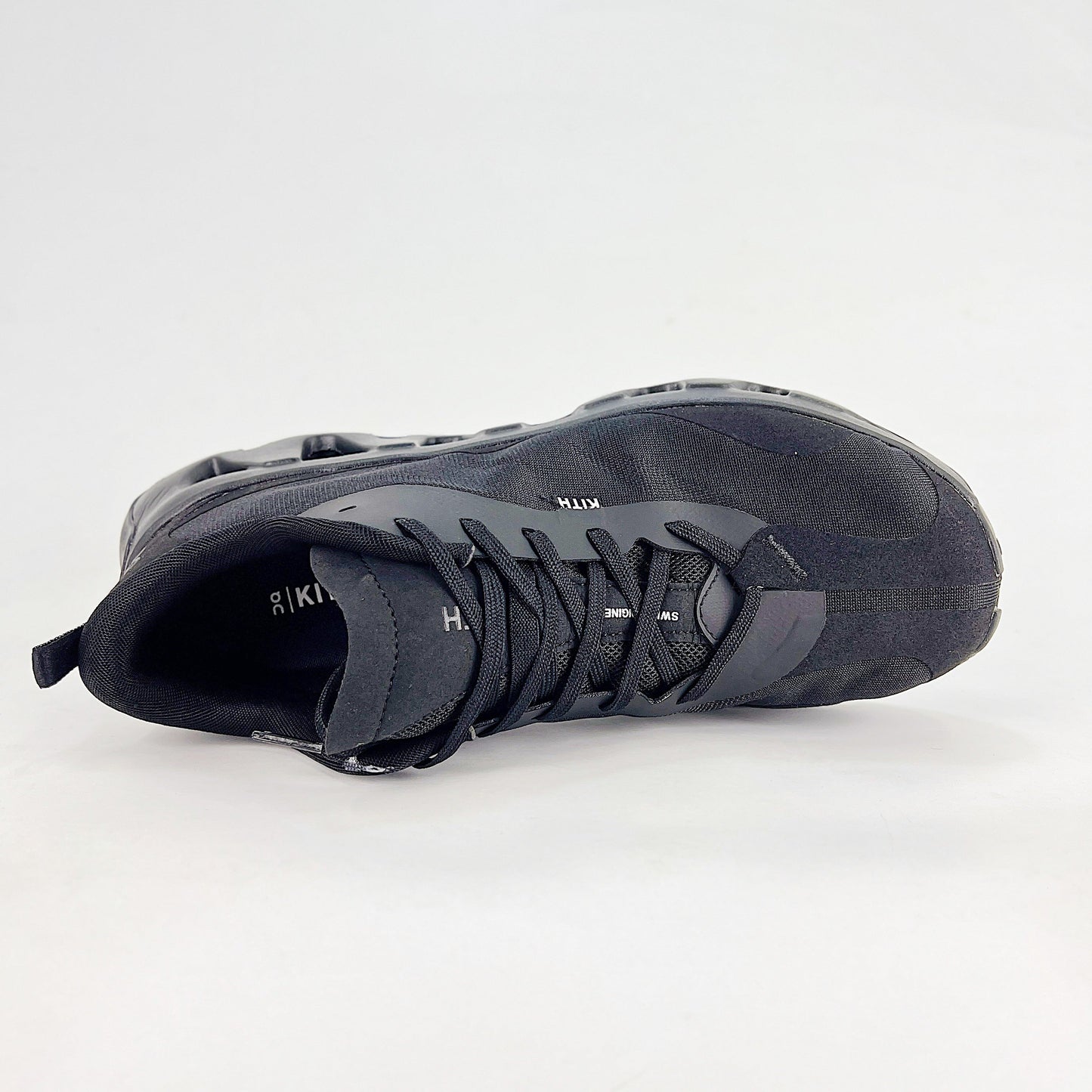 On x Kith Cloudswift – Triple Black Unisex Premium Collaboration Lifestyle Sneakers