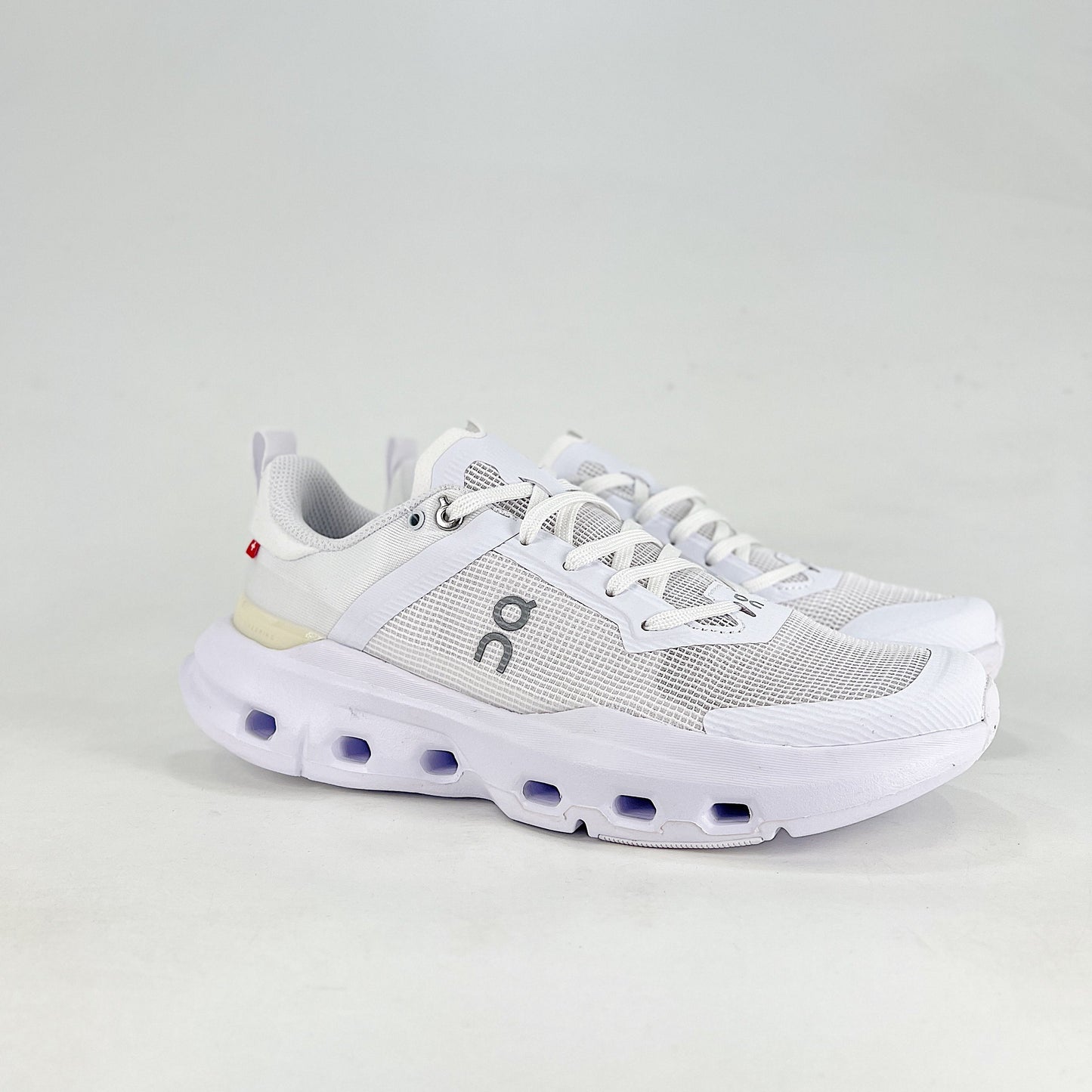 On Running Cloudmonster – Sage & White Unisex Maximum Cushion Running Shoes
