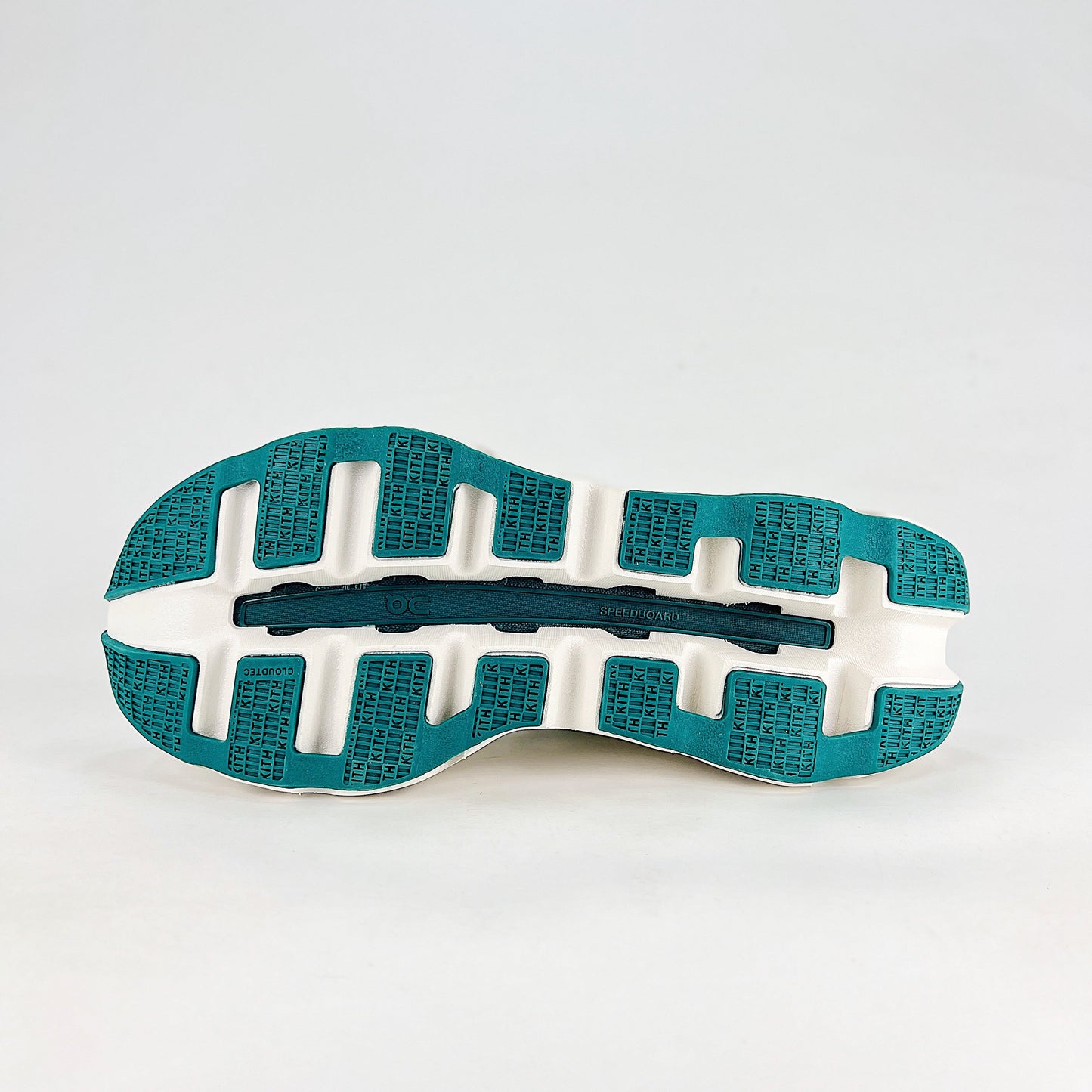 On x Kith Cloudswift – White & Teal Green Unisex Premium Collaboration Lifestyle Sneakers